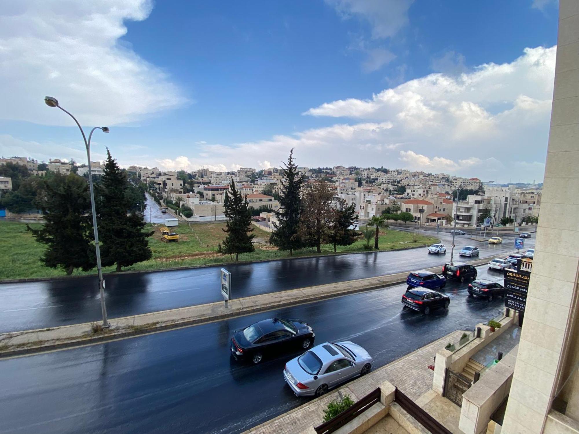 Dair Ghbar Apartment Αμμάν Δωμάτιο φωτογραφία