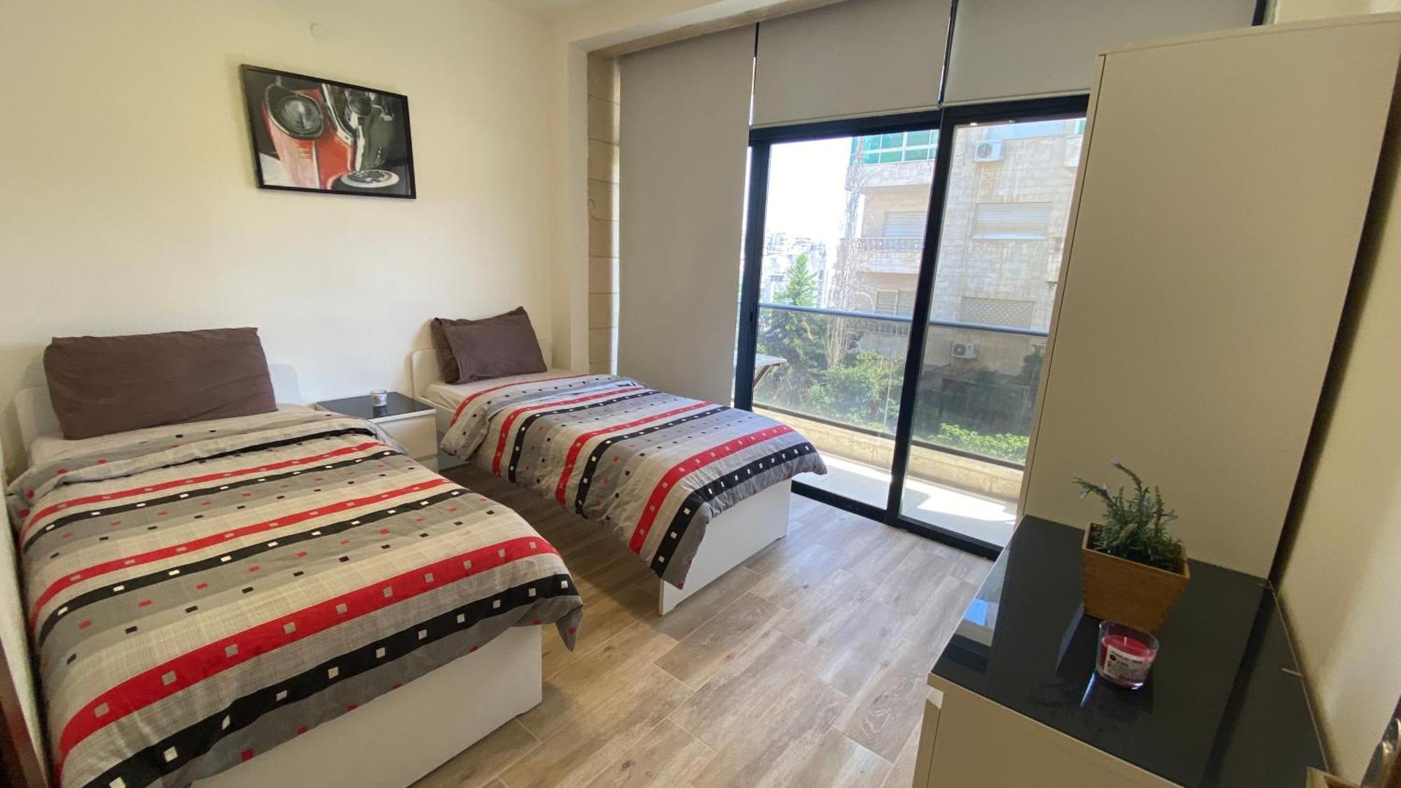 Dair Ghbar Apartment Αμμάν Δωμάτιο φωτογραφία